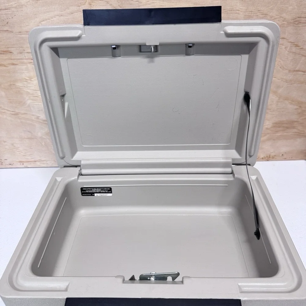 Sentry Safe 1100 Fire Proof Safe with Keys Valuables Portable Lock Box 1 key